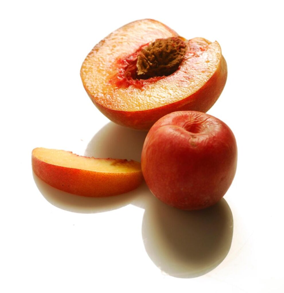 How to Tell If a Peach is Ripe Lotustryo