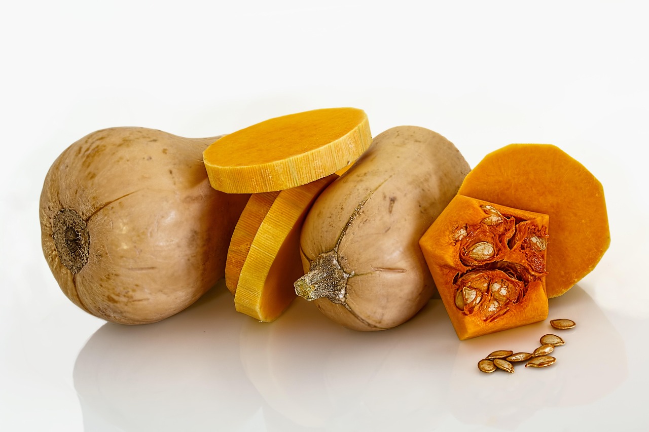 butternut squash  fresh vegetable  soup  vegetable  ingredients  winter squash  butternut  squash  food  pumpkin  vegetarian  diet  nutrition  cooking  healthy  cucurbita moschata  winter squash  squash  squash  squash  squash  squash