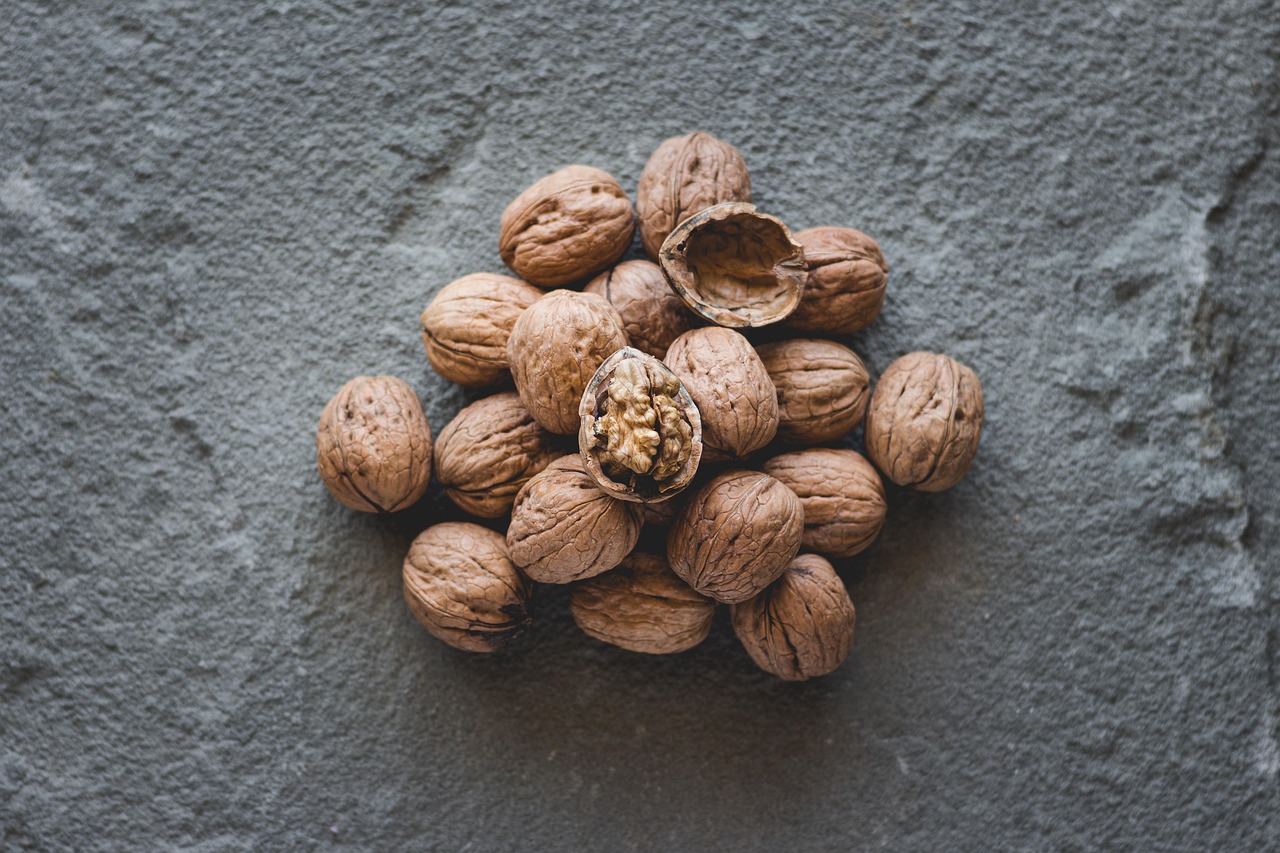 nuts walnuts food eat healthy nutrition seed drupes still life close-up natural healthy healthy healthy healthy healthy seed natural natural natural