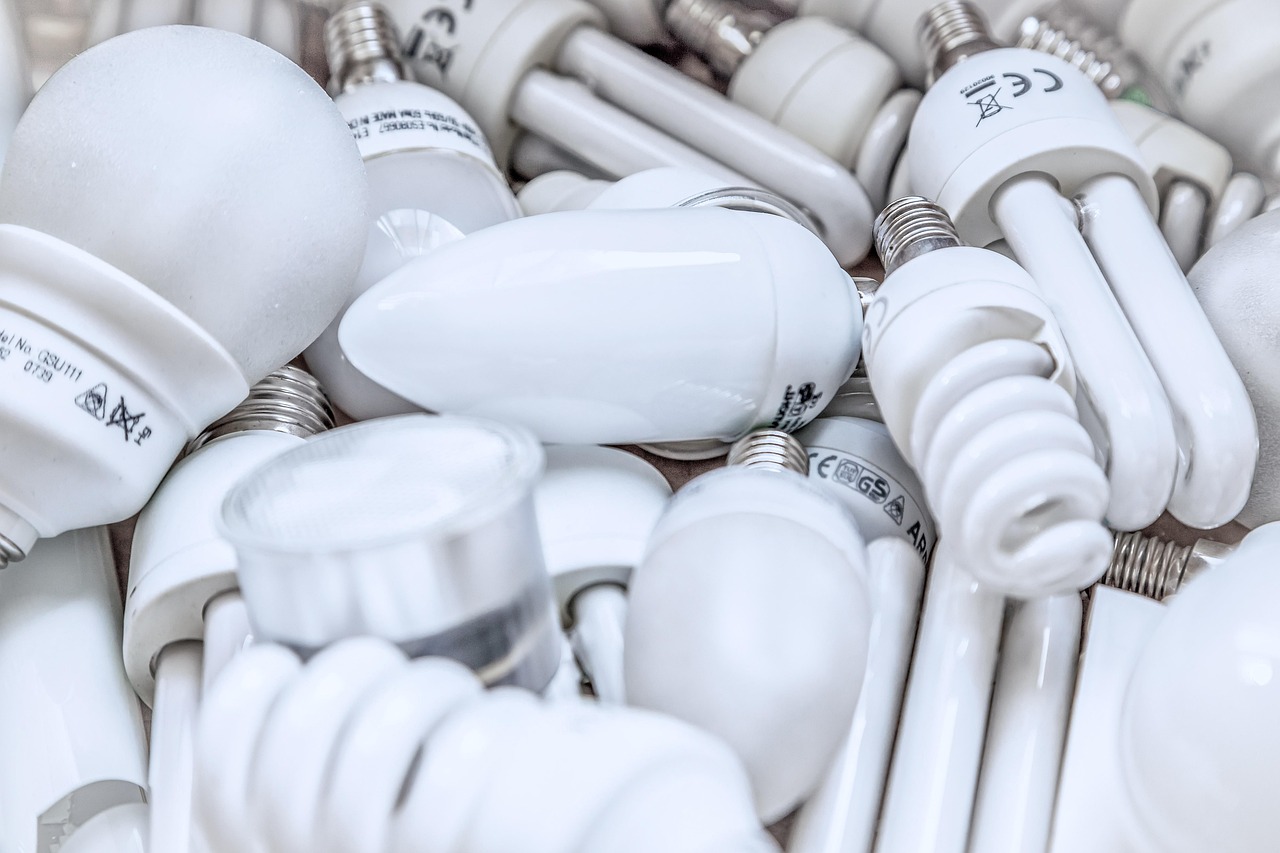 energy saving recycling garbage disposal waste waste separation fluorescent energy saving lamp light bulbs monochrome electro glass fluorescent tube energy saving energy saving energy saving energy saving recycling recycling recycling recycling recycling garbage waste waste waste waste light bulbs light bulbs light bulbs