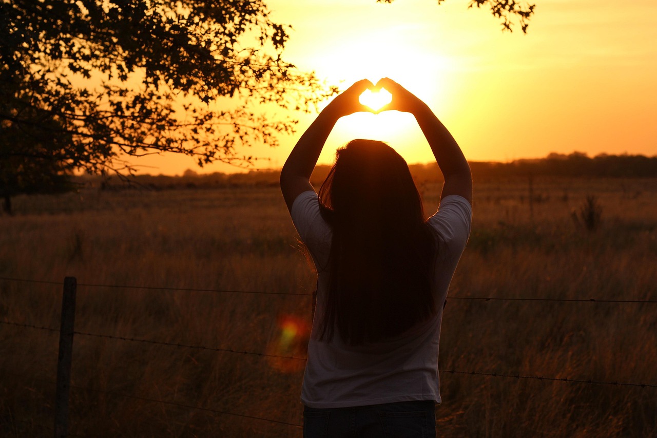 sun  sunset  landscape  sky  mood  nature  clouds  dusk  evening  atmospheric  sea  rest  romantic  atmosphere  yellow  orange  horizon  light  sunrise  lighting  atardecer  campo  estancia  corazon  holydays  corazon  corazon  corazon  corazon  corazon